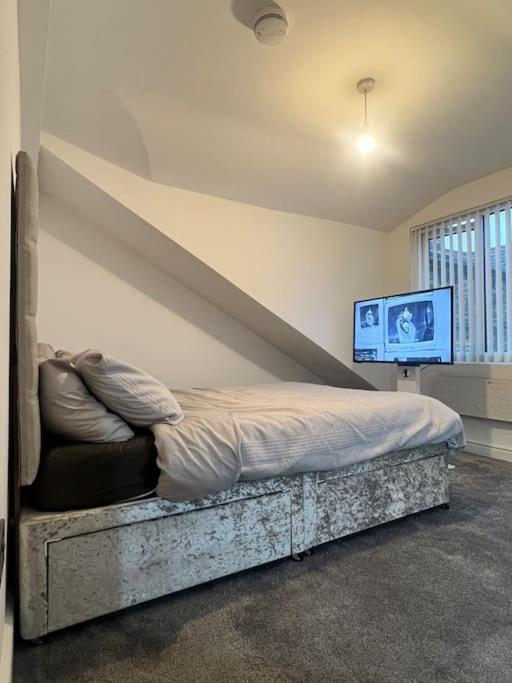 Apartment Town Centre Penthouse Halifax